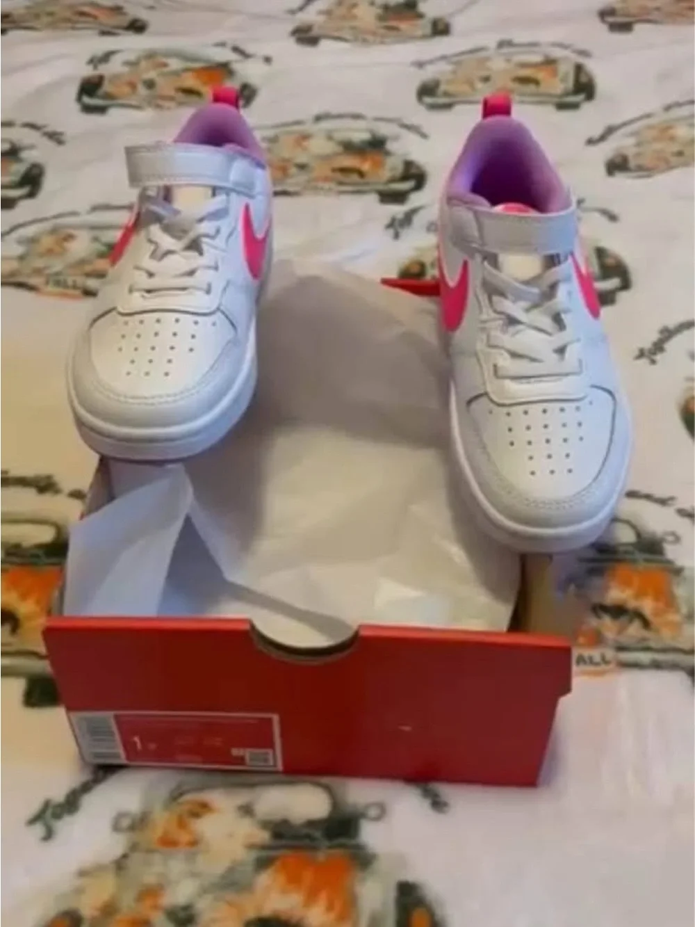 Nike Girls' Low-Top Sneakers - White, Hot Pink & Lavender